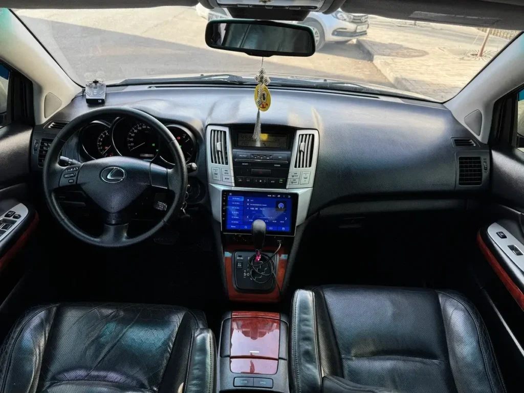 Lexus RX 4
